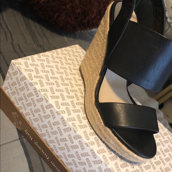 Hells🖤 - Picture 1 of 2